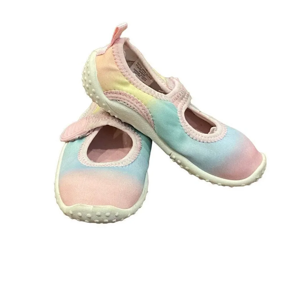 Children’s Place Rainbow Water Shoes Size 7/8